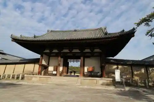 法隆寺の山門