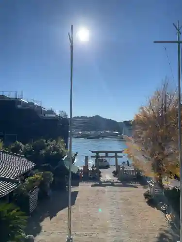 叶神社（東叶神社）の{uncategorized: "未分類", other: "その他", undefined: "問題あり", building: "その他建物", grave: "お墓", sacred_gate: "鳥居", guardian: "狛犬", statue: "像", buddha: "仏像", history: "歴史", nature: "自然", garden: "庭園", animal: "動物", pagoda: "塔", temizu: "手水舎", mountain_gate: "山門・神門", sanctuary: "本殿・本堂", subordinate: "末社・摂社", art: "芸術", scenery: "景色", jizo: "地蔵", ema: "絵馬", goshuin: "御朱印", omikuji: "おみくじ", items: "授与品その他", amulet: "お守り", goshuincho: "御朱印帳", eats: "食事", festival: "お祭り", votive_dance: "神楽", shichigosan: "七五三参", wedding: "結婚式", experience: "体験その他", initially: "初詣", around: "周辺", anti_infection: "感染症対策"}