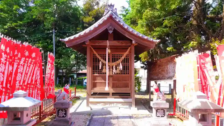 神明神社(箕輪神明神社)の末社・摂社