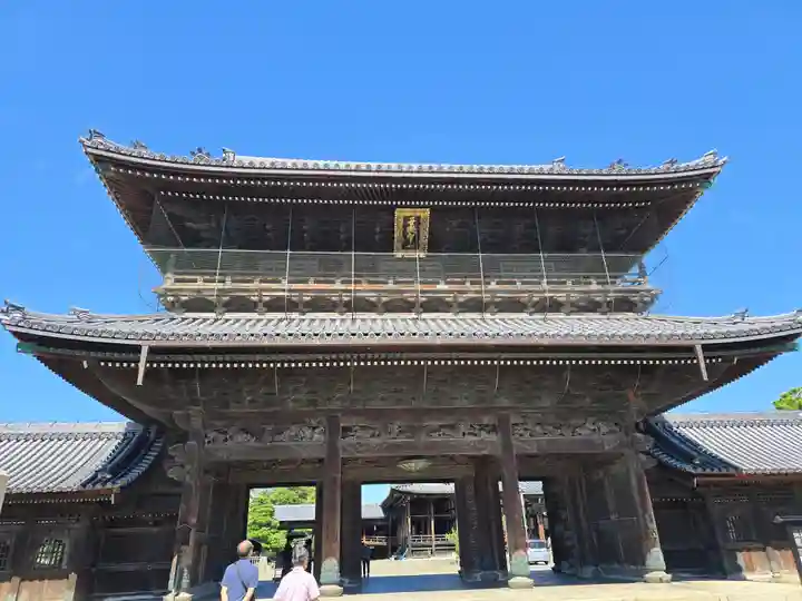 大通寺(長浜御坊)(滋賀県)
