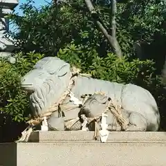 羊神社の狛犬