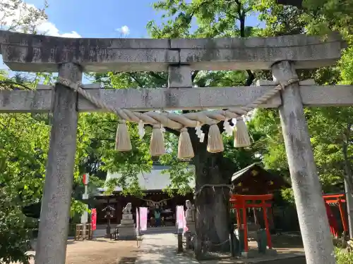 新田神社の{uncategorized: "未分類", other: "その他", undefined: "問題あり", building: "その他建物", grave: "お墓", sacred_gate: "鳥居", guardian: "狛犬", statue: "像", buddha: "仏像", history: "歴史", nature: "自然", garden: "庭園", animal: "動物", pagoda: "塔", temizu: "手水舎", mountain_gate: "山門・神門", sanctuary: "本殿・本堂", subordinate: "末社・摂社", art: "芸術", scenery: "景色", jizo: "地蔵", ema: "絵馬", goshuin: "御朱印", omikuji: "おみくじ", items: "授与品その他", amulet: "お守り", goshuincho: "御朱印帳", eats: "食事", festival: "お祭り", votive_dance: "神楽", shichigosan: "七五三参", wedding: "結婚式", experience: "体験その他", initially: "初詣", around: "周辺", anti_infection: "感染症対策"}