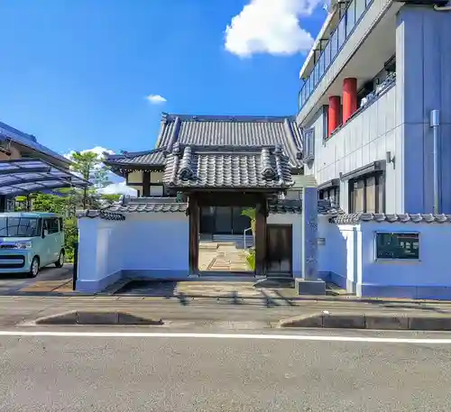 諦聴寺の山門・神門