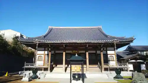 長照寺の本殿・本堂
