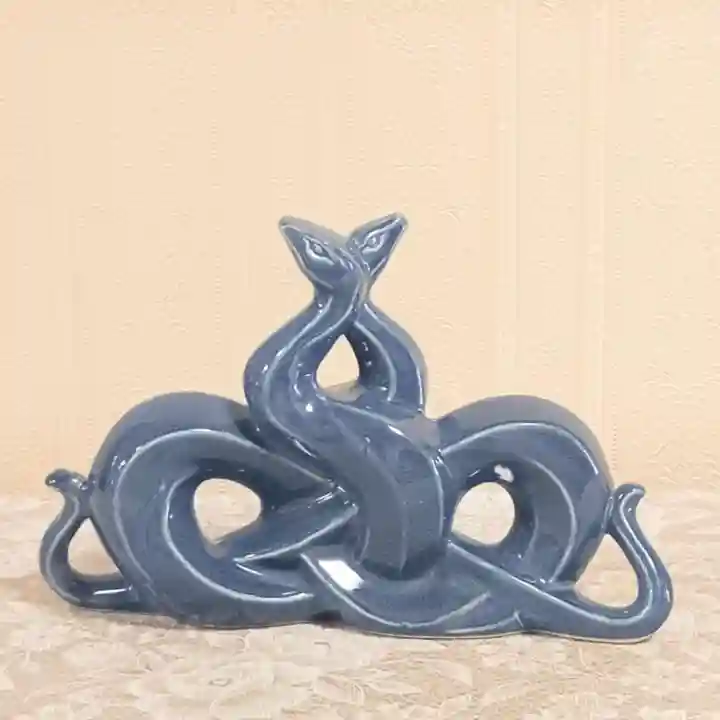 彌彦神社 (伊夜日子神社)の像