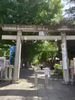 鳩森八幡神社の鳥居