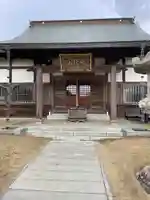 法岩院の本殿・本堂