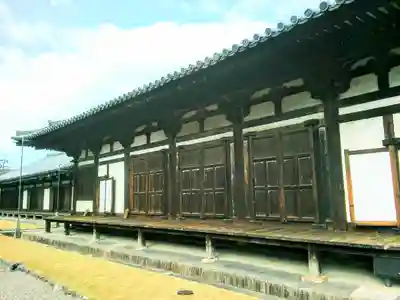 元興寺の本殿・本堂