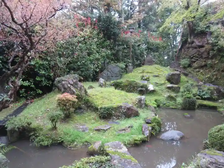 𠮷水神社(吉水神社)の庭園
