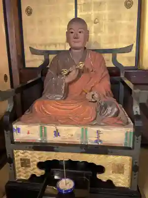相応寺の像