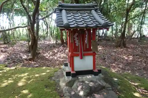 八幡神社の末社