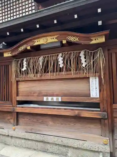 京都ゑびす神社の{uncategorized: "未分類", other: "その他", undefined: "問題あり", building: "その他建物", grave: "お墓", sacred_gate: "鳥居", guardian: "狛犬", statue: "像", buddha: "仏像", history: "歴史", nature: "自然", garden: "庭園", animal: "動物", pagoda: "塔", temizu: "手水舎", mountain_gate: "山門・神門", sanctuary: "本殿・本堂", subordinate: "末社・摂社", art: "芸術", scenery: "景色", jizo: "地蔵", ema: "絵馬", goshuin: "御朱印", omikuji: "おみくじ", items: "授与品その他", amulet: "お守り", goshuincho: "御朱印帳", eats: "食事", festival: "お祭り", votive_dance: "神楽", shichigosan: "七五三参", wedding: "結婚式", experience: "体験その他", initially: "初詣", around: "周辺", anti_infection: "感染症対策"}