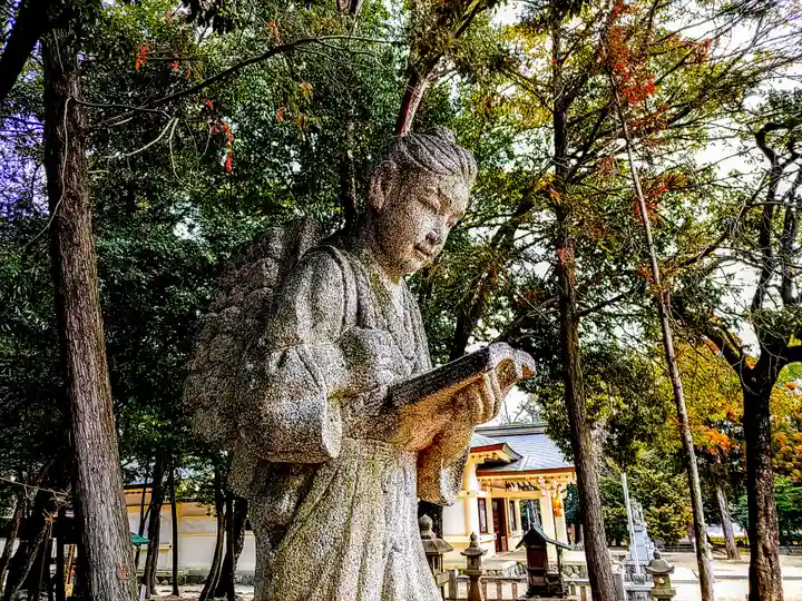鹿島神社(大林鹿島神社)の像