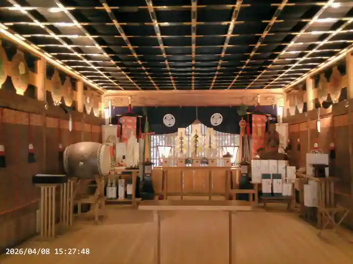 八幡神社松平東照宮の{uncategorized: "未分類", other: "その他", undefined: "問題あり", building: "その他建物", grave: "お墓", sacred_gate: "鳥居", guardian: "狛犬", statue: "像", buddha: "仏像", history: "歴史", nature: "自然", garden: "庭園", animal: "動物", pagoda: "塔", temizu: "手水舎", mountain_gate: "山門・神門", sanctuary: "本殿・本堂", subordinate: "末社・摂社", art: "芸術", scenery: "景色", jizo: "地蔵", ema: "絵馬", goshuin: "御朱印", omikuji: "おみくじ", items: "授与品その他", amulet: "お守り", goshuincho: "御朱印帳", eats: "食事", festival: "お祭り", votive_dance: "神楽", shichigosan: "七五三参", wedding: "結婚式", experience: "体験その他", initially: "初詣", around: "周辺", anti_infection: "感染症対策"}
