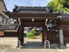 寿経寺の山門