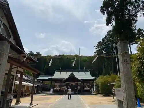 安仁神社の本殿・本堂