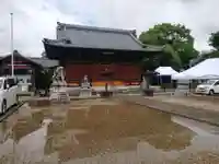 新田白山神社の本殿・本堂