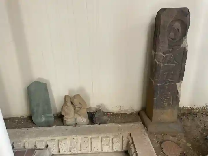 真宗西善寺の{uncategorized: "未分類", other: "その他", undefined: "問題あり", building: "その他建物", grave: "お墓", sacred_gate: "鳥居", guardian: "狛犬", statue: "像", buddha: "仏像", history: "歴史", nature: "自然", garden: "庭園", animal: "動物", pagoda: "塔", temizu: "手水舎", mountain_gate: "山門・神門", sanctuary: "本殿・本堂", subordinate: "末社・摂社", art: "芸術", scenery: "景色", jizo: "地蔵", ema: "絵馬", goshuin: "御朱印", omikuji: "おみくじ", items: "授与品その他", amulet: "お守り", goshuincho: "御朱印帳", eats: "食事", festival: "お祭り", votive_dance: "神楽", shichigosan: "七五三参", wedding: "結婚式", experience: "体験その他", initially: "初詣", around: "周辺", anti_infection: "感染症対策"}