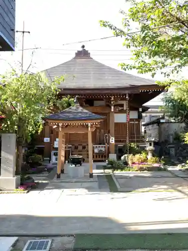 定正寺観音堂の本殿・本堂