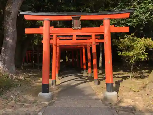 長山稲荷社の鳥居