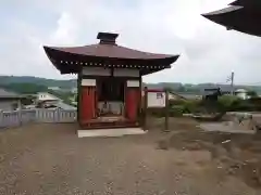 龍石寺の末社