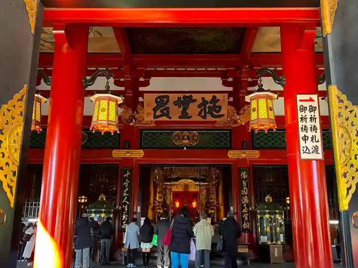 浅草寺の本殿・本堂