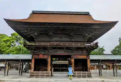尾張大國霊神社(国府宮)の山門・神門