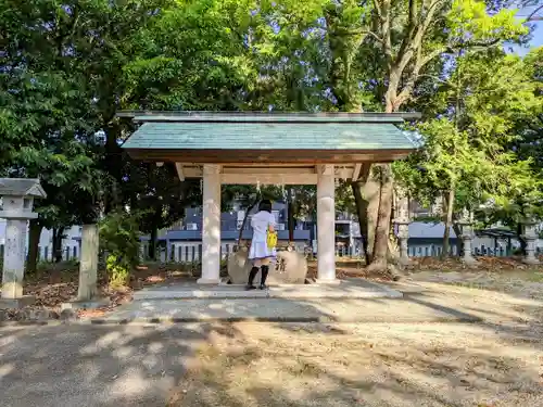 八田神明社の手水舎