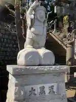 品川神社の{uncategorized: "未分類", other: "その他", undefined: "問題あり", building: "その他建物", grave: "お墓", sacred_gate: "鳥居", guardian: "狛犬", statue: "像", buddha: "仏像", history: "歴史", nature: "自然", garden: "庭園", animal: "動物", pagoda: "塔", temizu: "手水舎", mountain_gate: "山門・神門", sanctuary: "本殿・本堂", subordinate: "末社・摂社", art: "芸術", scenery: "景色", jizo: "地蔵", ema: "絵馬", goshuin: "御朱印", omikuji: "おみくじ", items: "授与品その他", amulet: "お守り", goshuincho: "御朱印帳", eats: "食事", festival: "お祭り", votive_dance: "神楽", shichigosan: "七五三参", wedding: "結婚式", experience: "体験その他", initially: "初詣", around: "周辺", anti_infection: "感染症対策"}