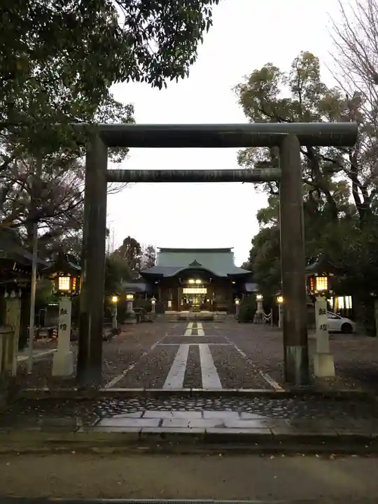 溝旗神社(肇國神社)の鳥居