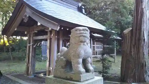 八雲神社の狛犬