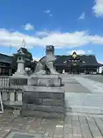 山形縣護國神社の{uncategorized: "未分類", other: "その他", undefined: "問題あり", building: "その他建物", grave: "お墓", sacred_gate: "鳥居", guardian: "狛犬", statue: "像", buddha: "仏像", history: "歴史", nature: "自然", garden: "庭園", animal: "動物", pagoda: "塔", temizu: "手水舎", mountain_gate: "山門・神門", sanctuary: "本殿・本堂", subordinate: "末社・摂社", art: "芸術", scenery: "景色", jizo: "地蔵", ema: "絵馬", goshuin: "御朱印", omikuji: "おみくじ", items: "授与品その他", amulet: "お守り", goshuincho: "御朱印帳", eats: "食事", festival: "お祭り", votive_dance: "神楽", shichigosan: "七五三参", wedding: "結婚式", experience: "体験その他", initially: "初詣", around: "周辺", anti_infection: "感染症対策"}