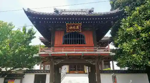 大應寺の山門