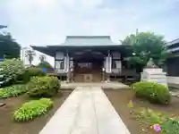 実台寺の本殿・本堂