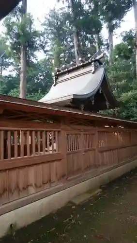 手接神社の本殿