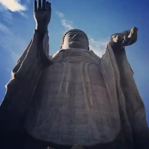 東本願寺本廟 牛久浄苑（牛久大仏）の仏像