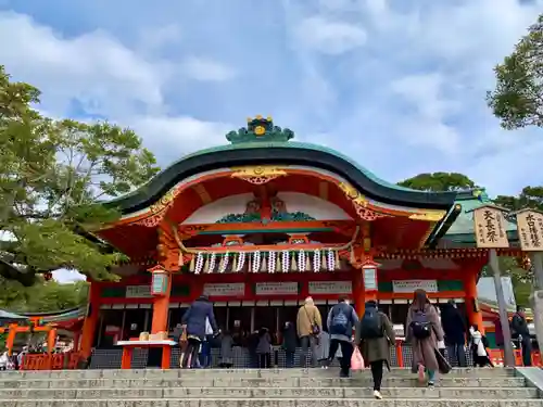 伏見稲荷大社の本殿・本堂