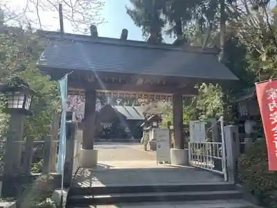 神明社の山門