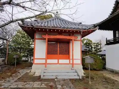 円成寺の末社・摂社