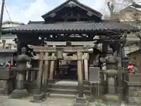 被官稲荷神社の鳥居