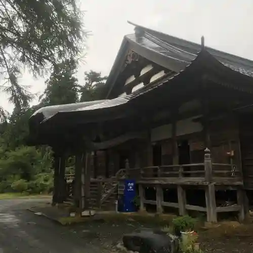 注連寺の本殿