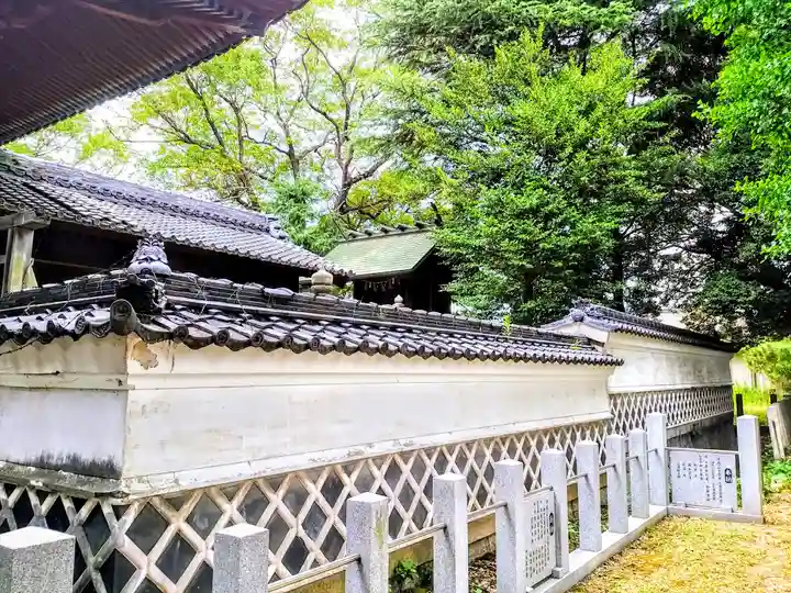 白山社(久沓白山社)の本殿・本堂