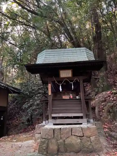 生石八幡神社の末社・摂社