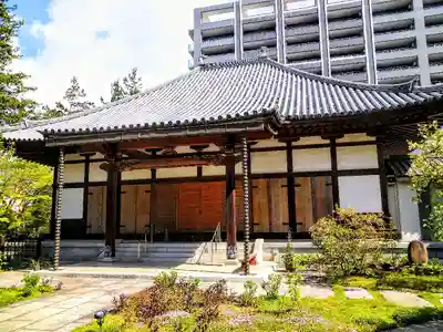 善導寺の本殿・本堂