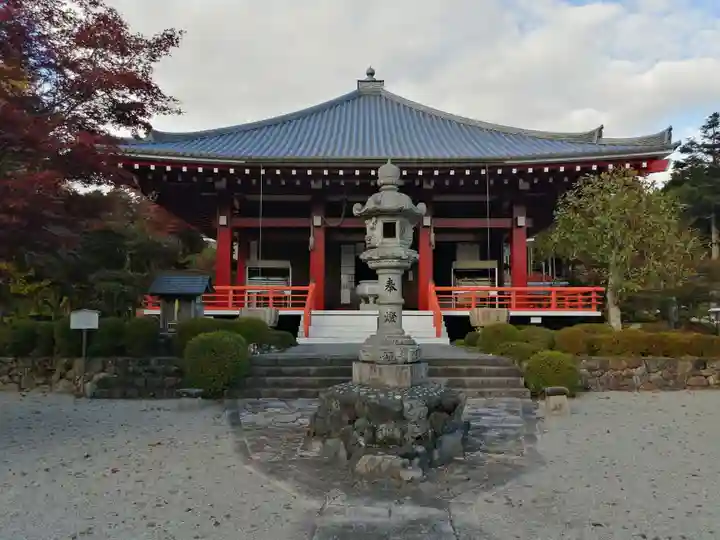 櫟野寺の本殿・本堂