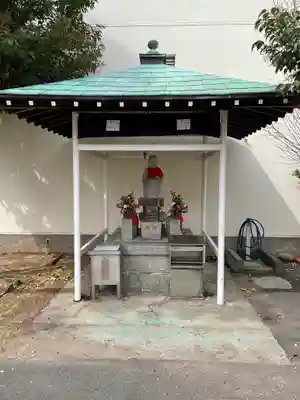 地蔵尊(若宮町)の本殿・本堂