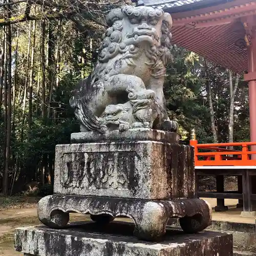 山中八幡宮の狛犬