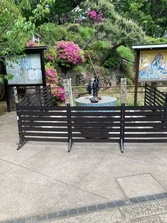 鳩森八幡神社(東京都)