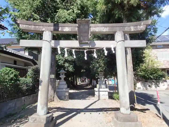 青渭神社の鳥居