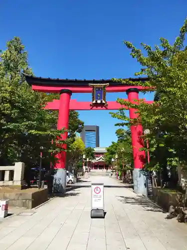 富岡八幡宮の鳥居